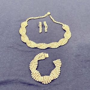 PRICE DROP Vintage 3 piece choker rhinestone set ! Exquisite looking on !
